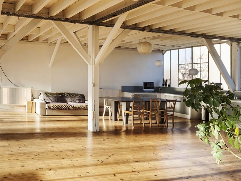 Quelle différence entre un parquet vitrifié, stratifié, ciré ou huilé ?