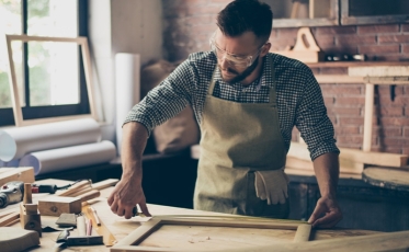 Comment réaliser un cadre photo en bois en 5 étapes simples